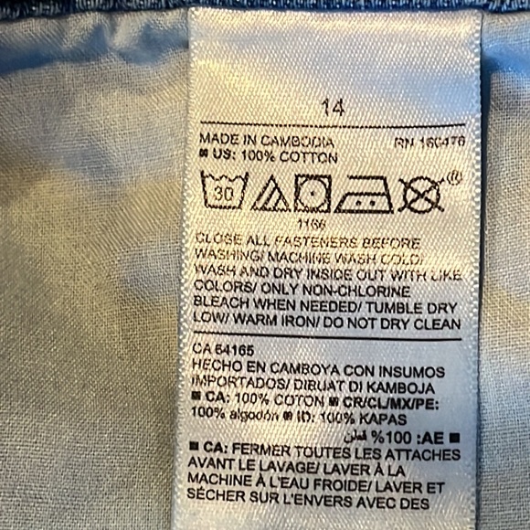 Old Navy High Rise Lola Boyfriend Raw Hem Jeans size 14 - Picture 5 of 15